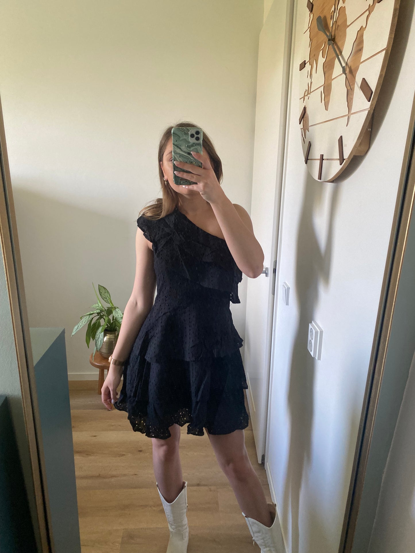 Yara - Jurkje one shoulder zwart