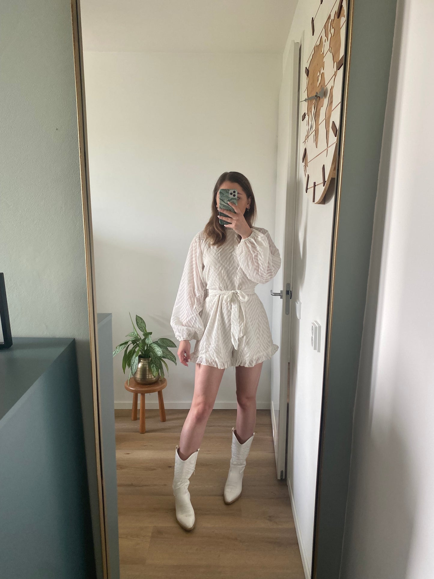 Julie - Playsuit open rug offwhite