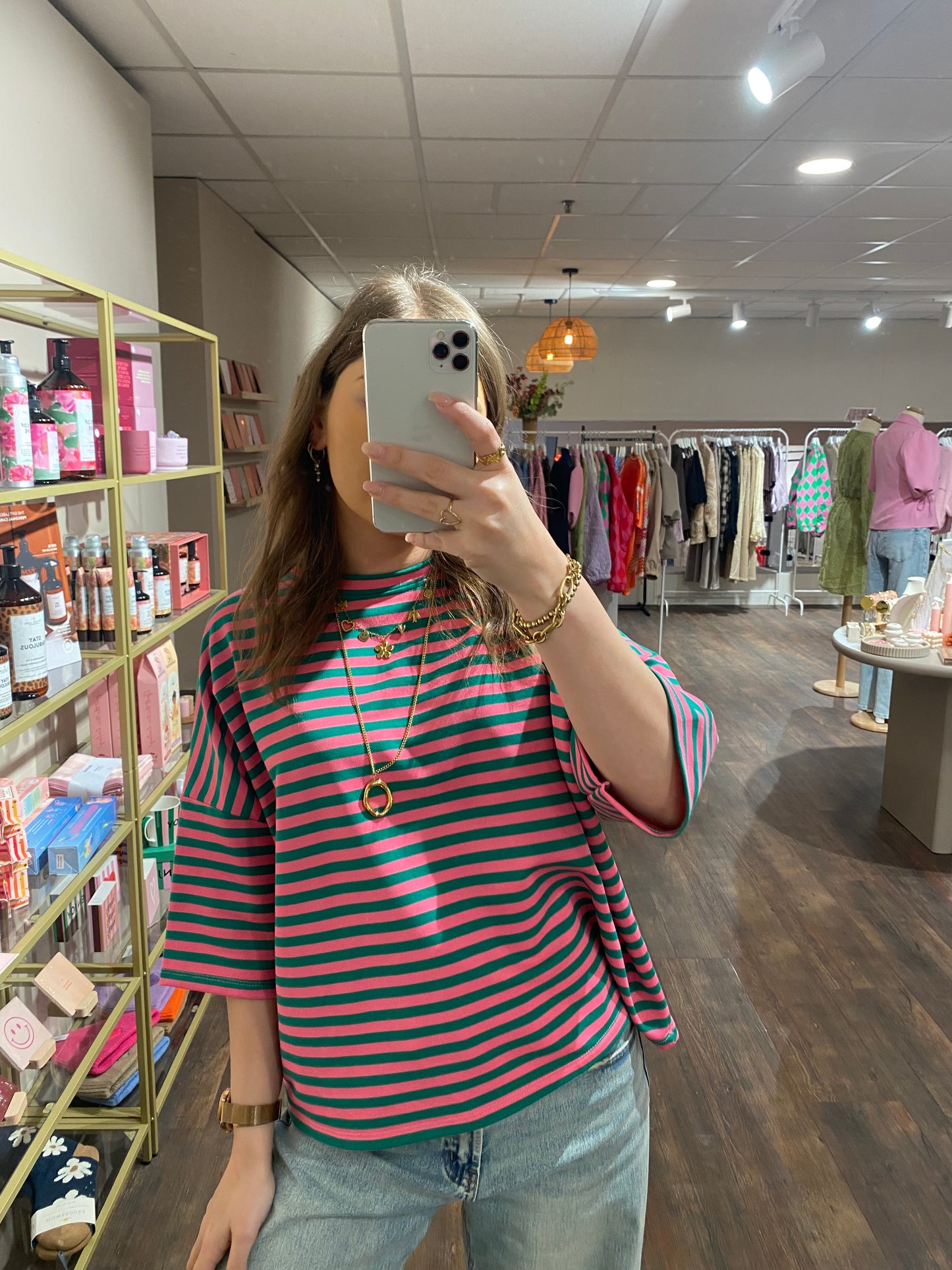 Trendy dames T-shirt perfect voor een casual look.
