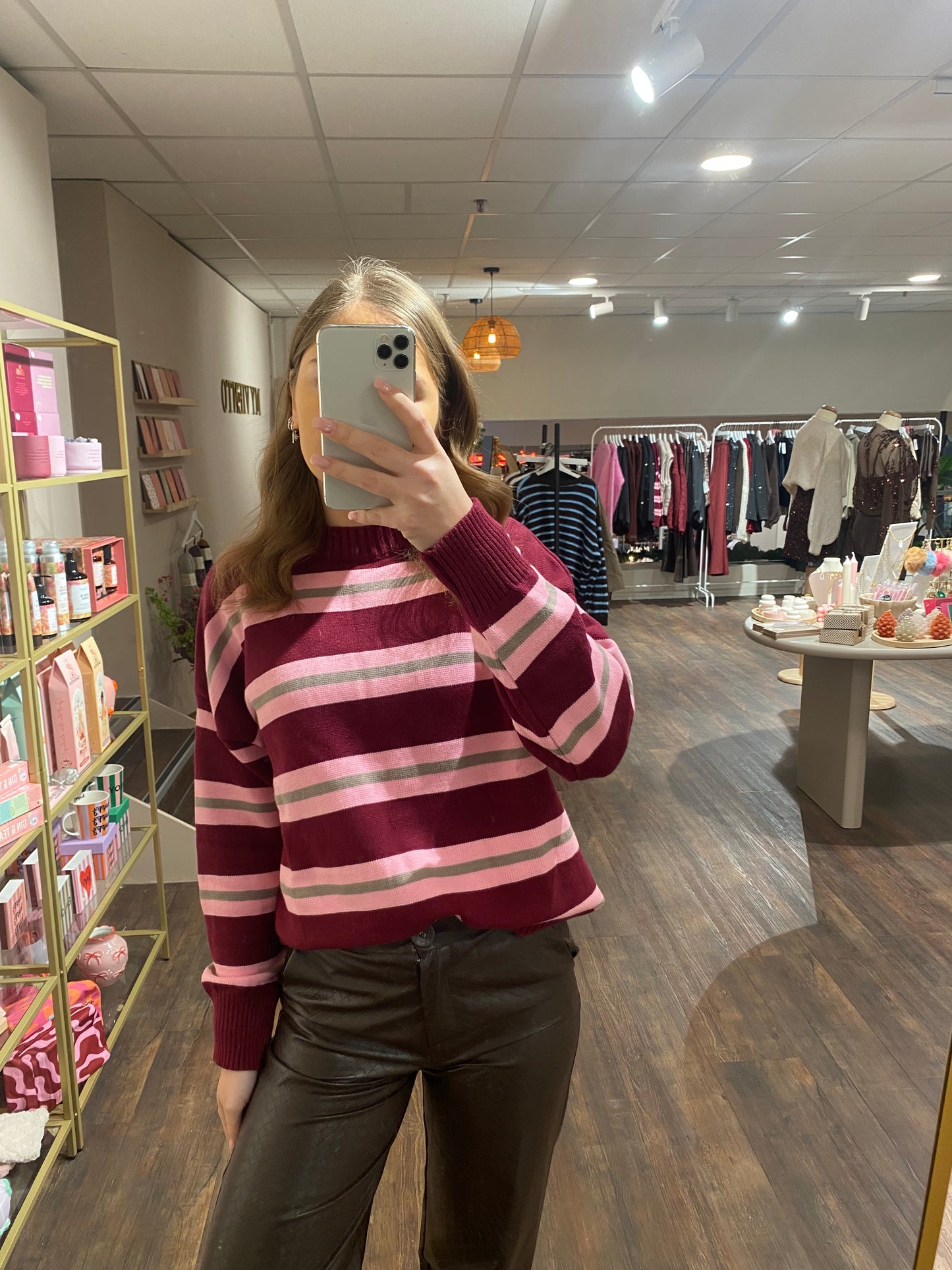 Trendy knit dames – burgundy en roze