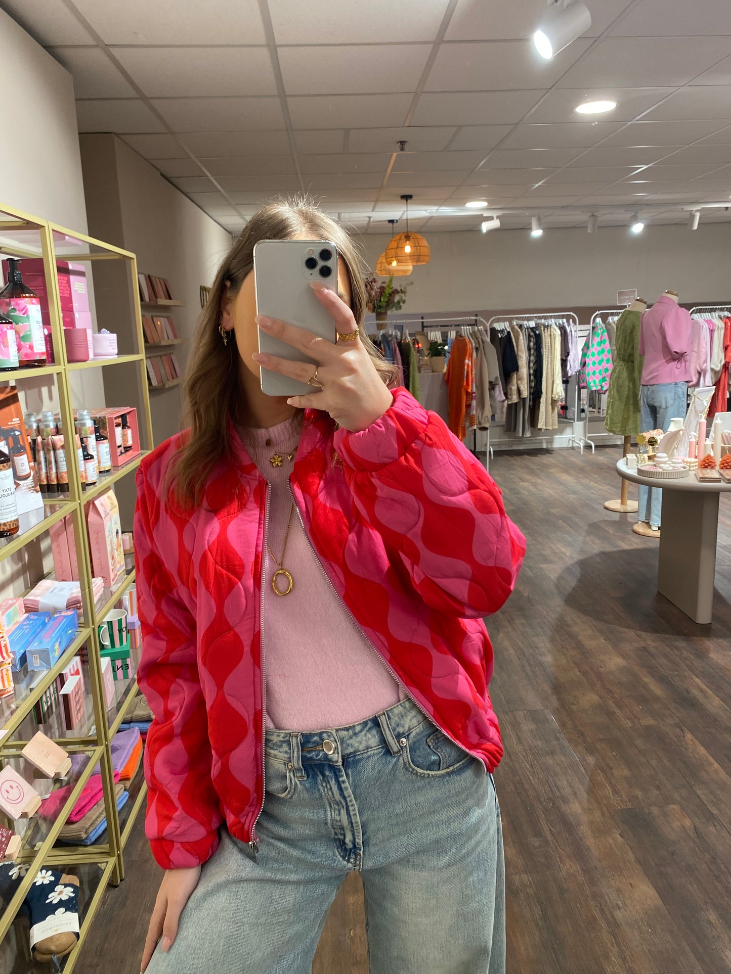 Puck - gewatteerde bomber jas rood roze print