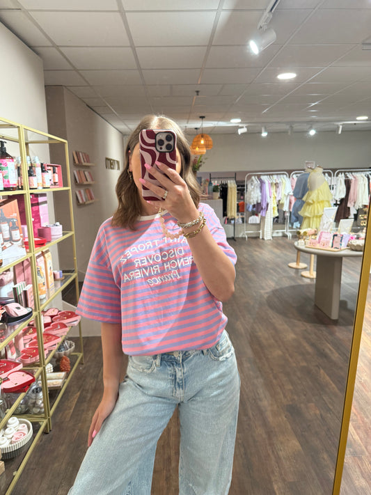 Mae – gestreept shirt met tekst roze/paars