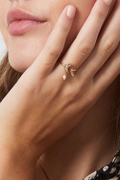 Maan met steentjes ring goud