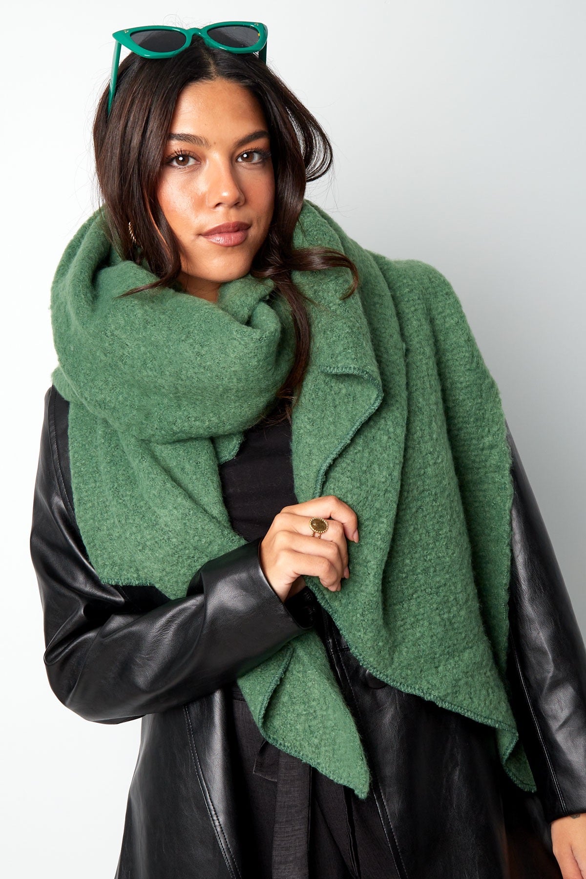 Zachte wintersjaal beige