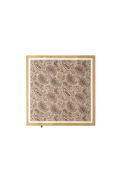 Zomersjaaltje met paisley-patroon