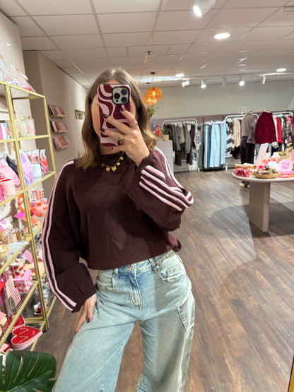Lisa - gestreepte off shoulder trui