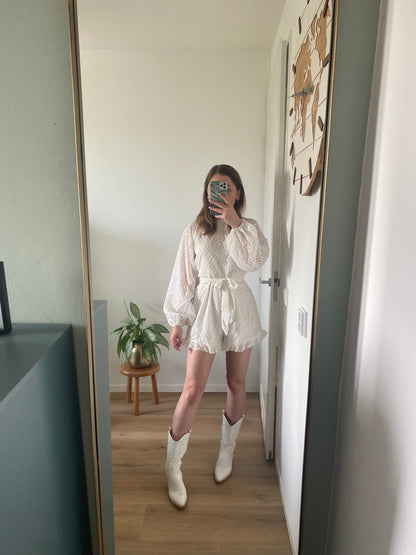 Julie - Playsuit open rug offwhite