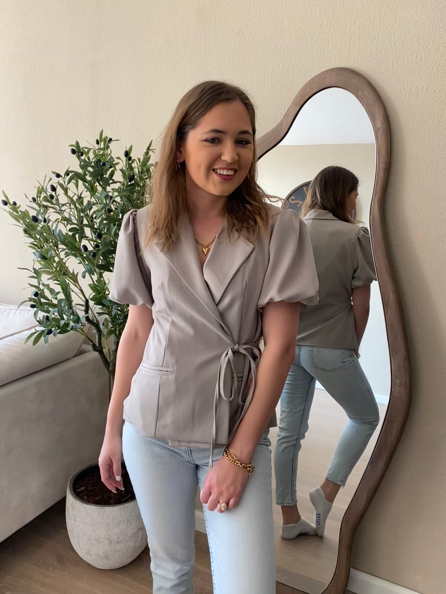 Maeve - taupe wikkel blazer short sleeve
