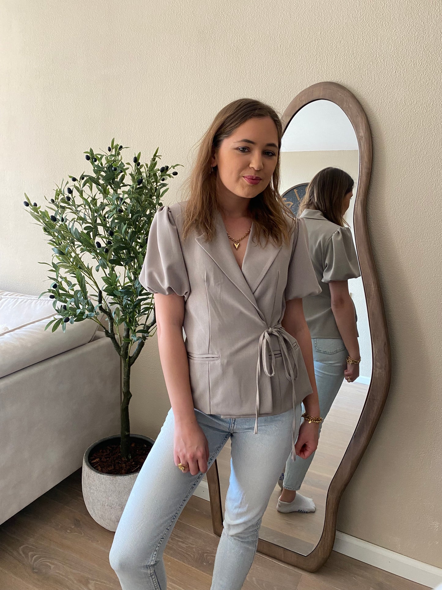 Maeve - taupe wikkel blazer short sleeve