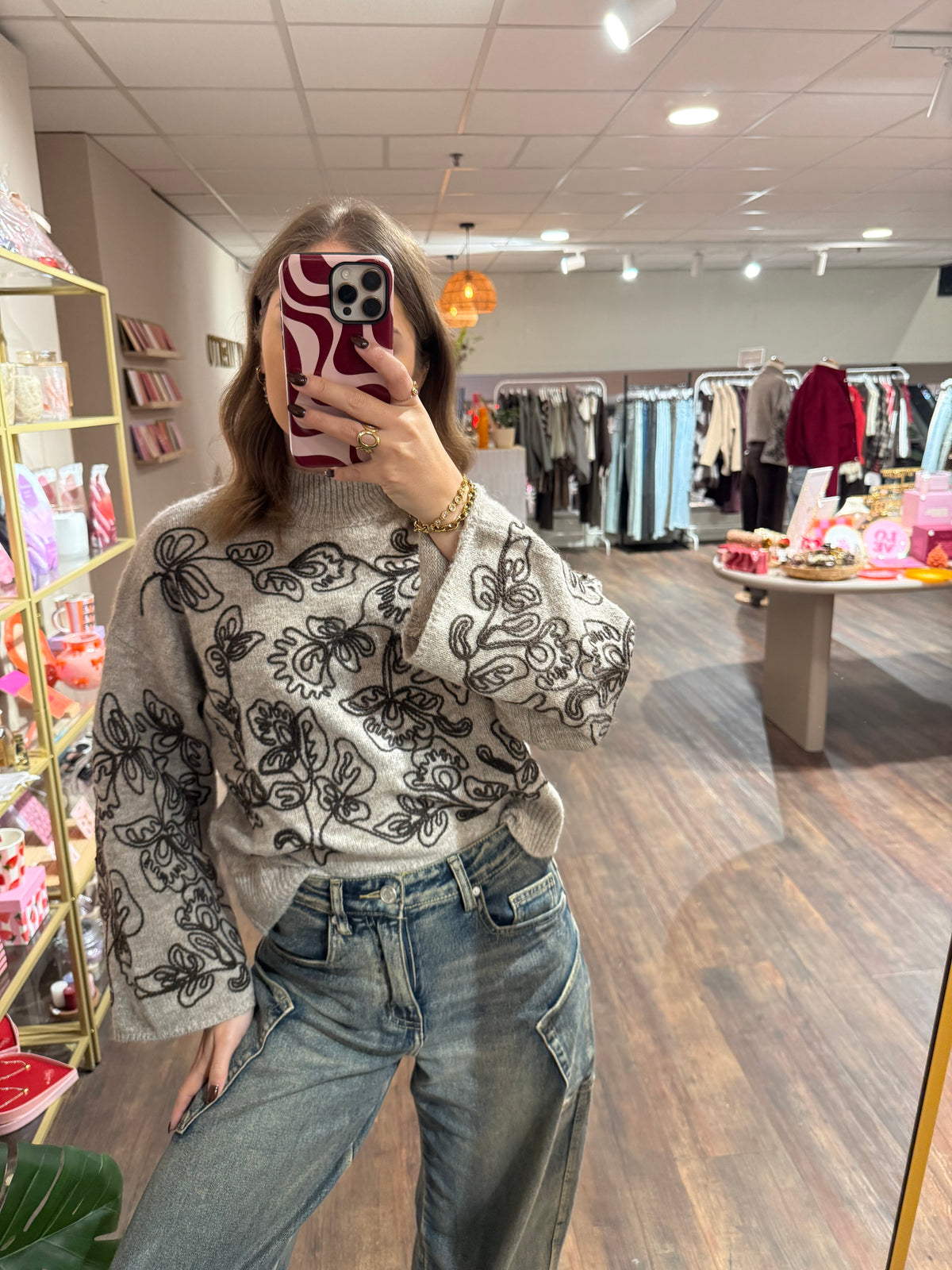Merel - floral embroidery trui taupe