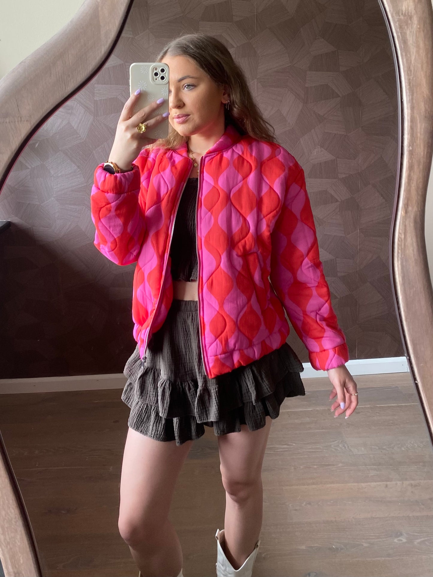 Puck - gewatteerde bomber jas met rood roze print