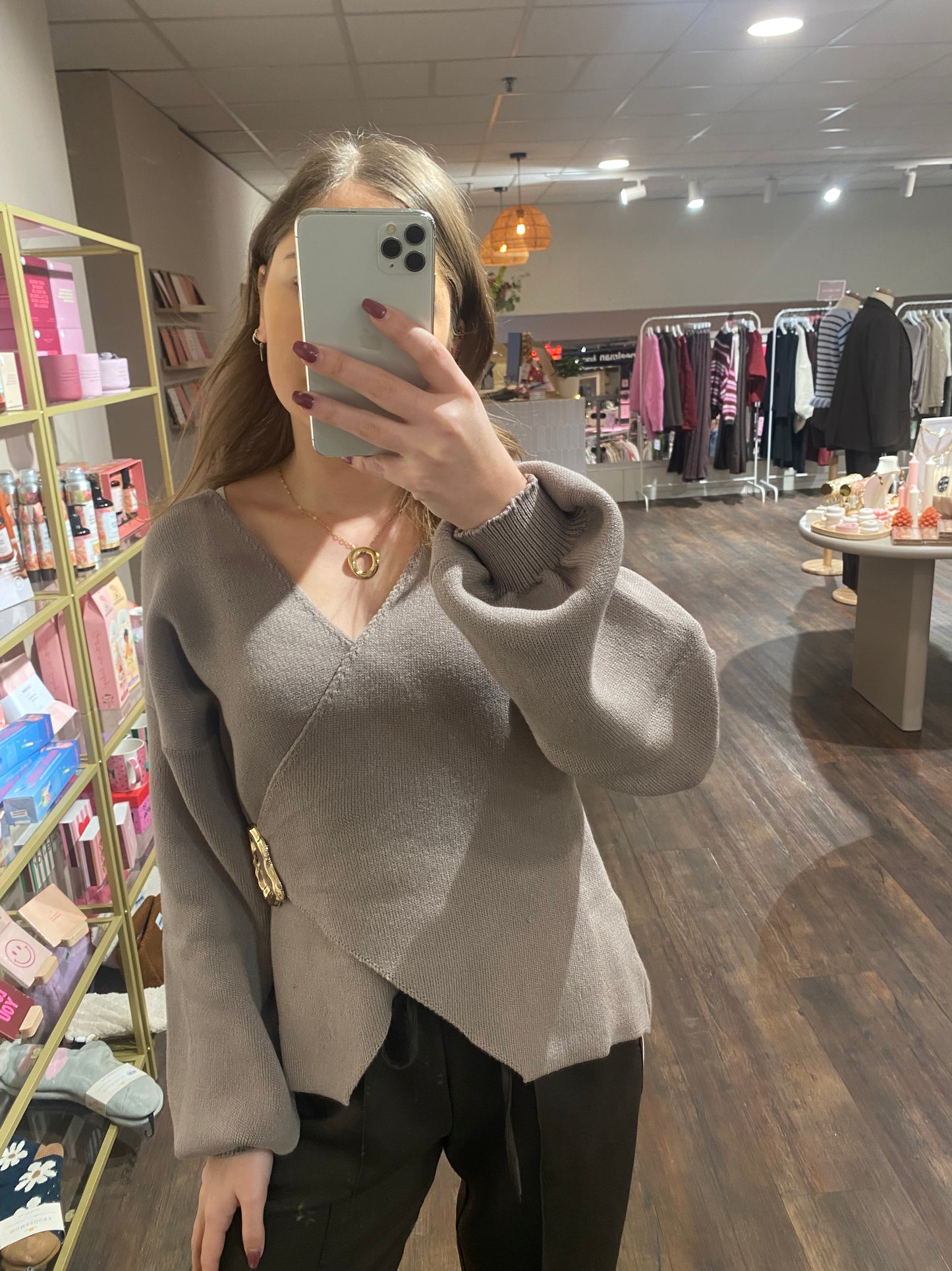 Julie - wrap buckle knit taupe