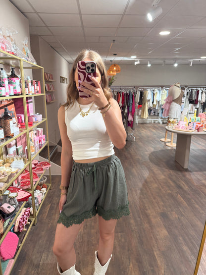Comfortabele groene zomer short 