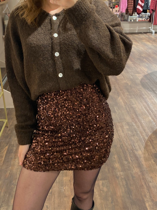 Bruin pailletten rokje voor dames, feestelijk en glitterend.