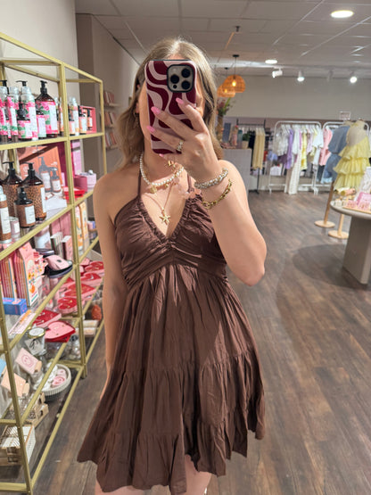 Bruin zomerjurkje met halterneck voor dames