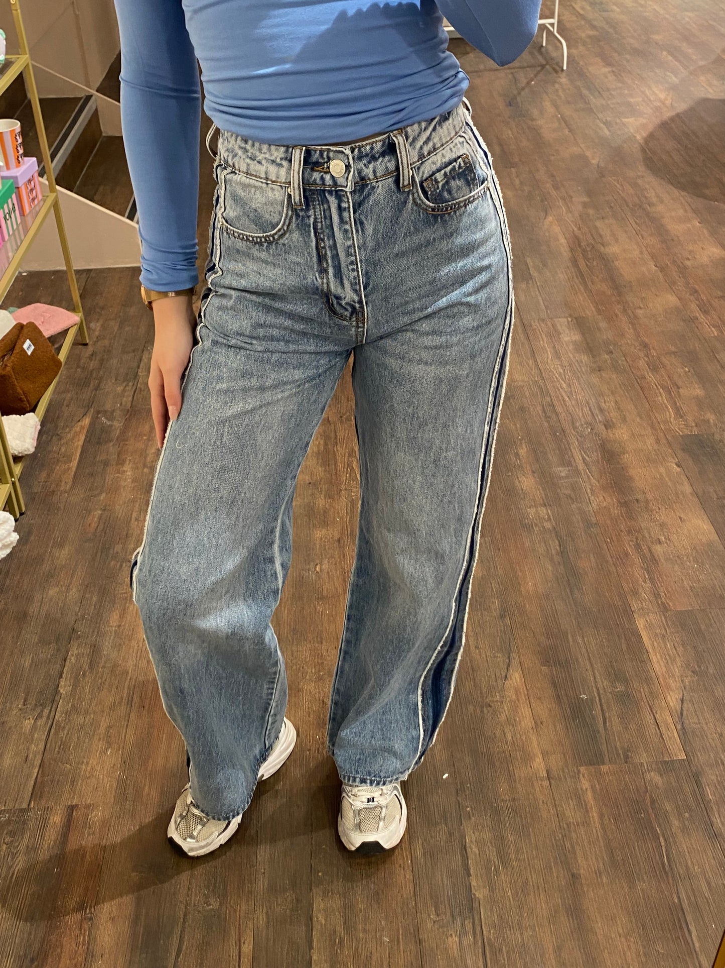 Nova - straight leg jeans met strepen