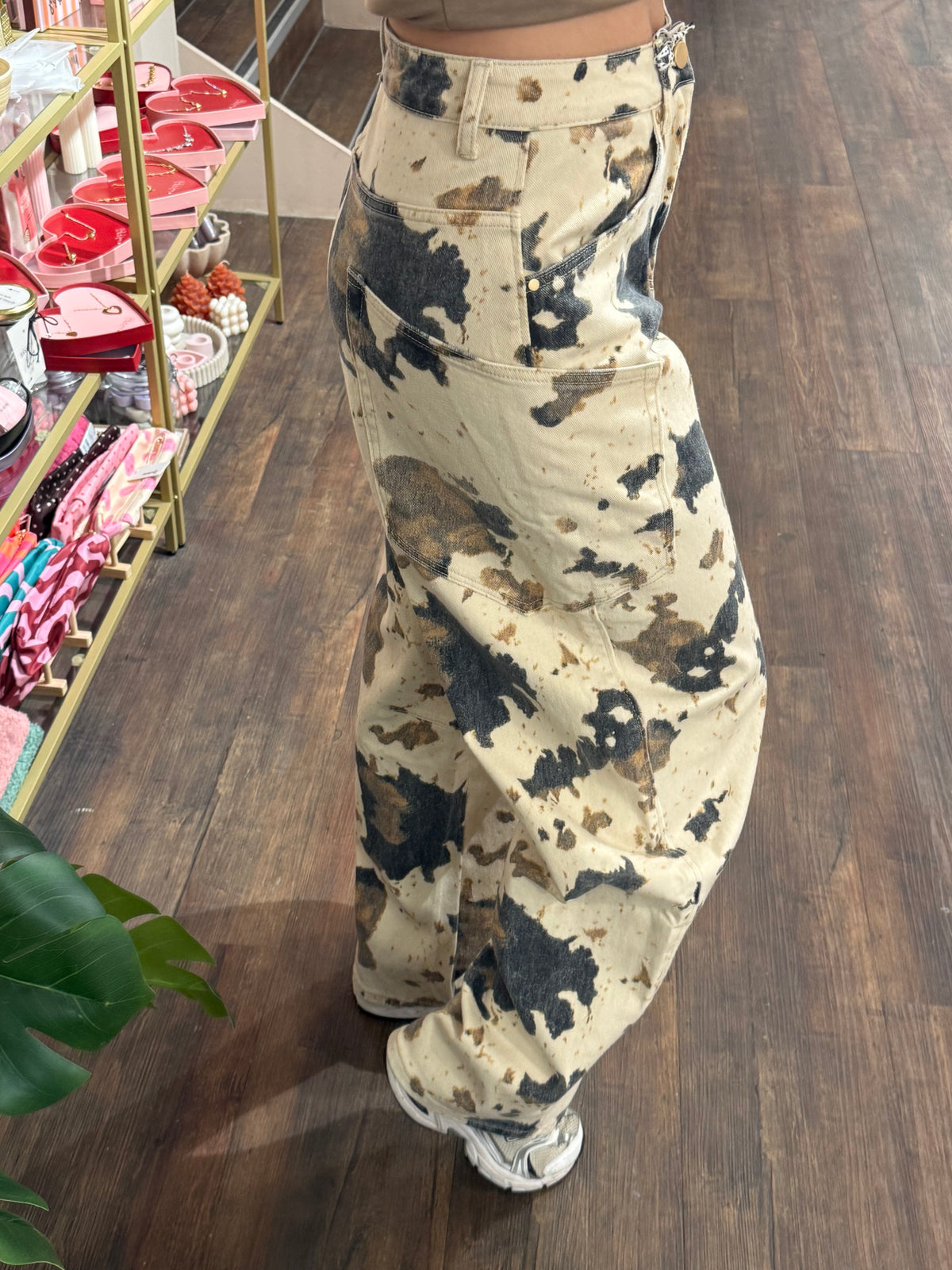 Dames jeans met opvallende print.  