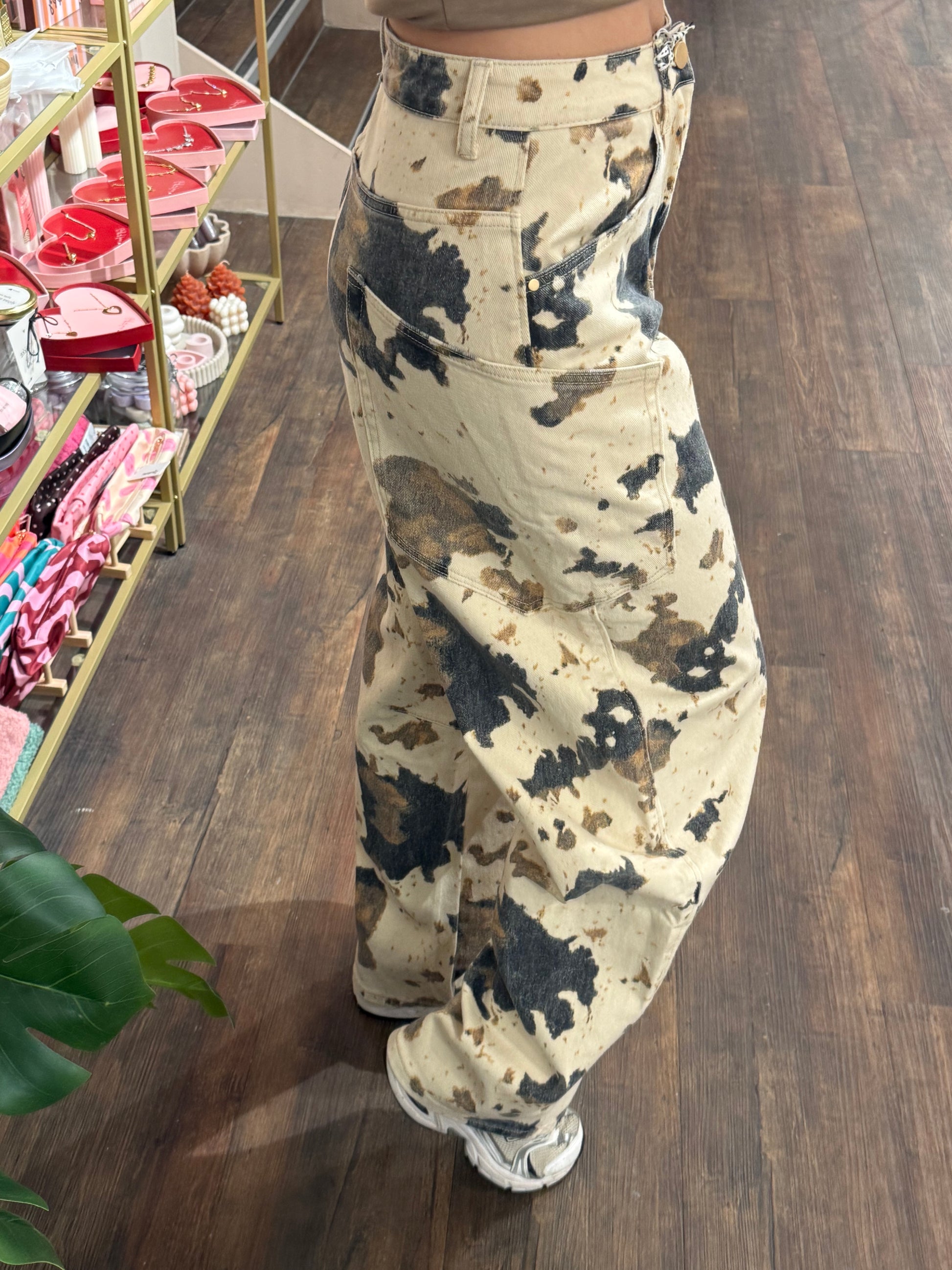 Dames jeans met opvallende print.  