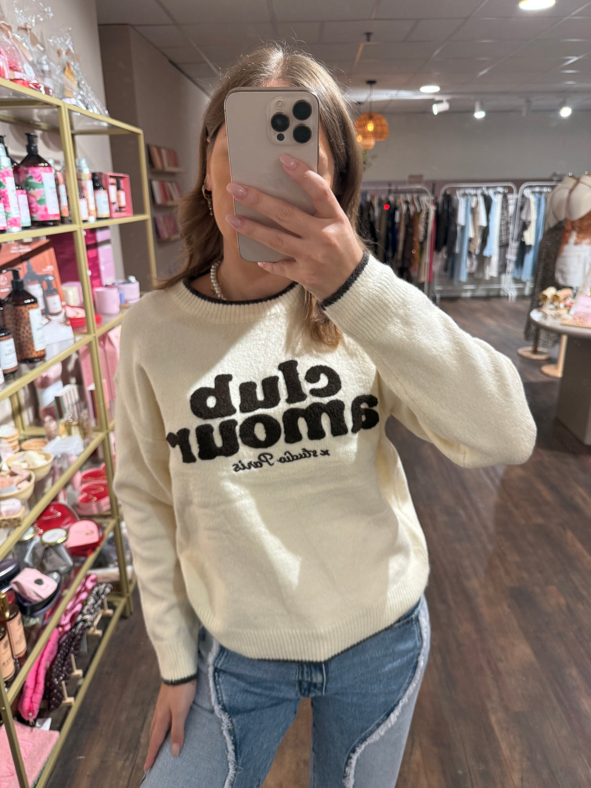 Beige Club Amour sweater met bruine details 