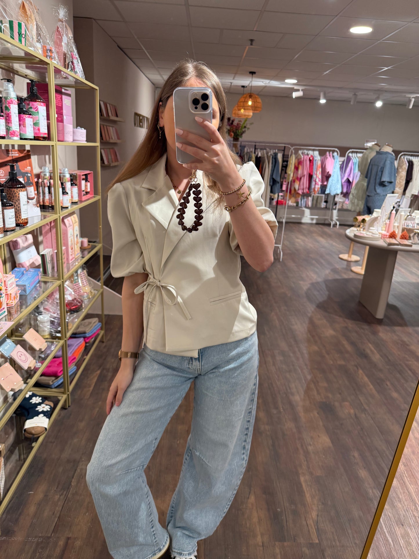 Stijlvolle blazer die zowel casual als chic te dragen is.