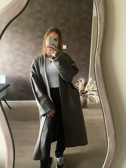 Suze - oversized coat taupe