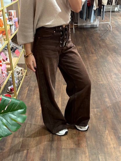 Lynn - wide leg bruine jeans met veter