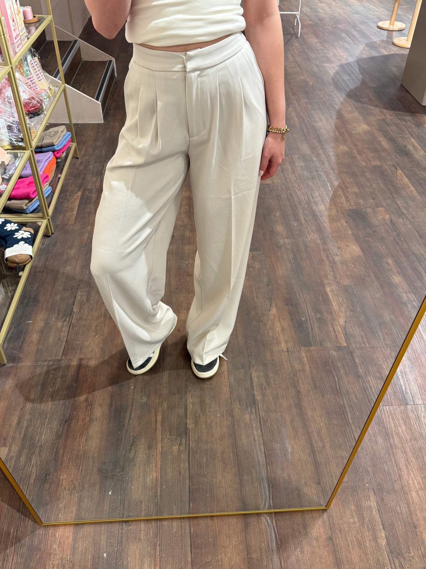 Trendy pantalon voor het voorjaar.