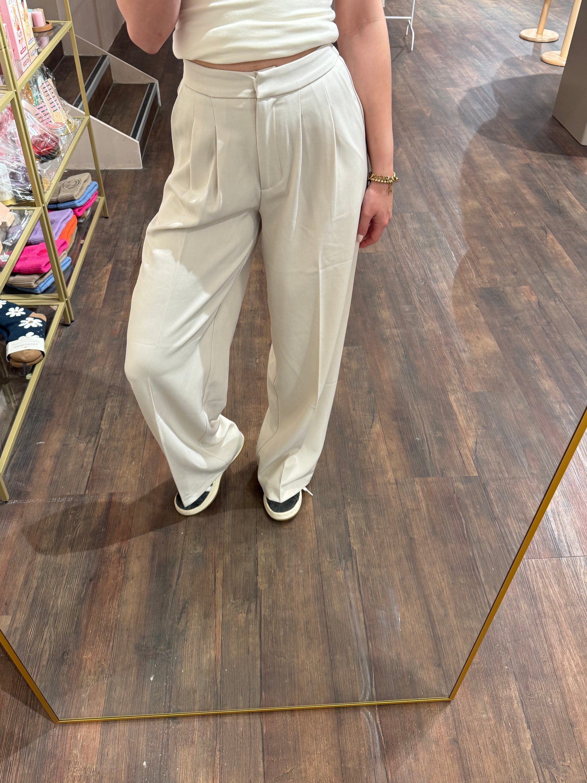 Trendy pantalon voor het voorjaar.