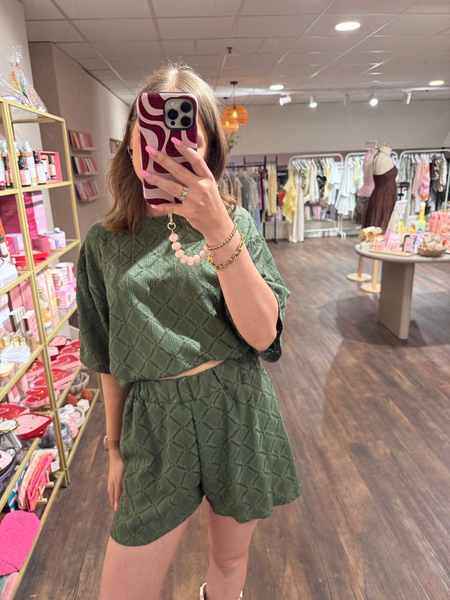 Donkergroene broderie set met top en korte broek