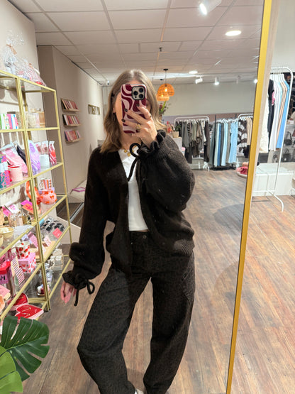 Noelle - ruffle mouw vest bruin