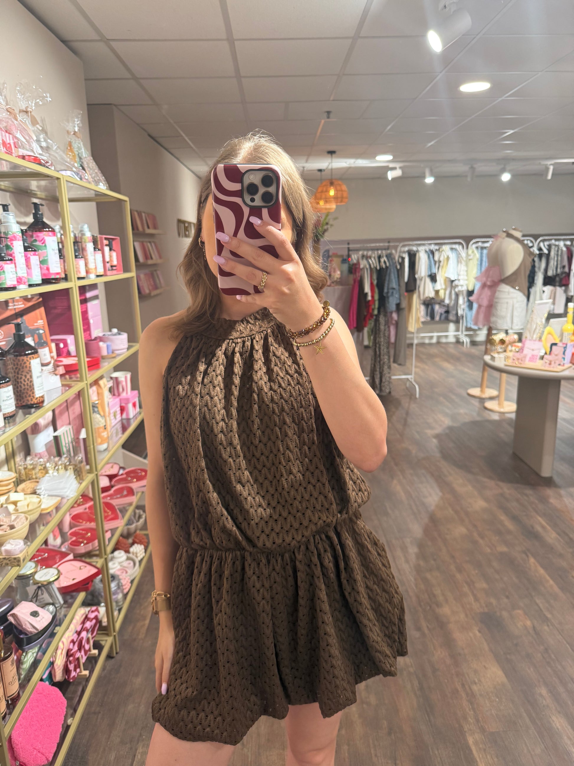 Trendy playsuit van gehaakt materiaal in bruin 