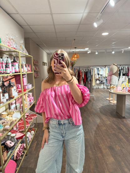 Off shoulder top in roze kleur