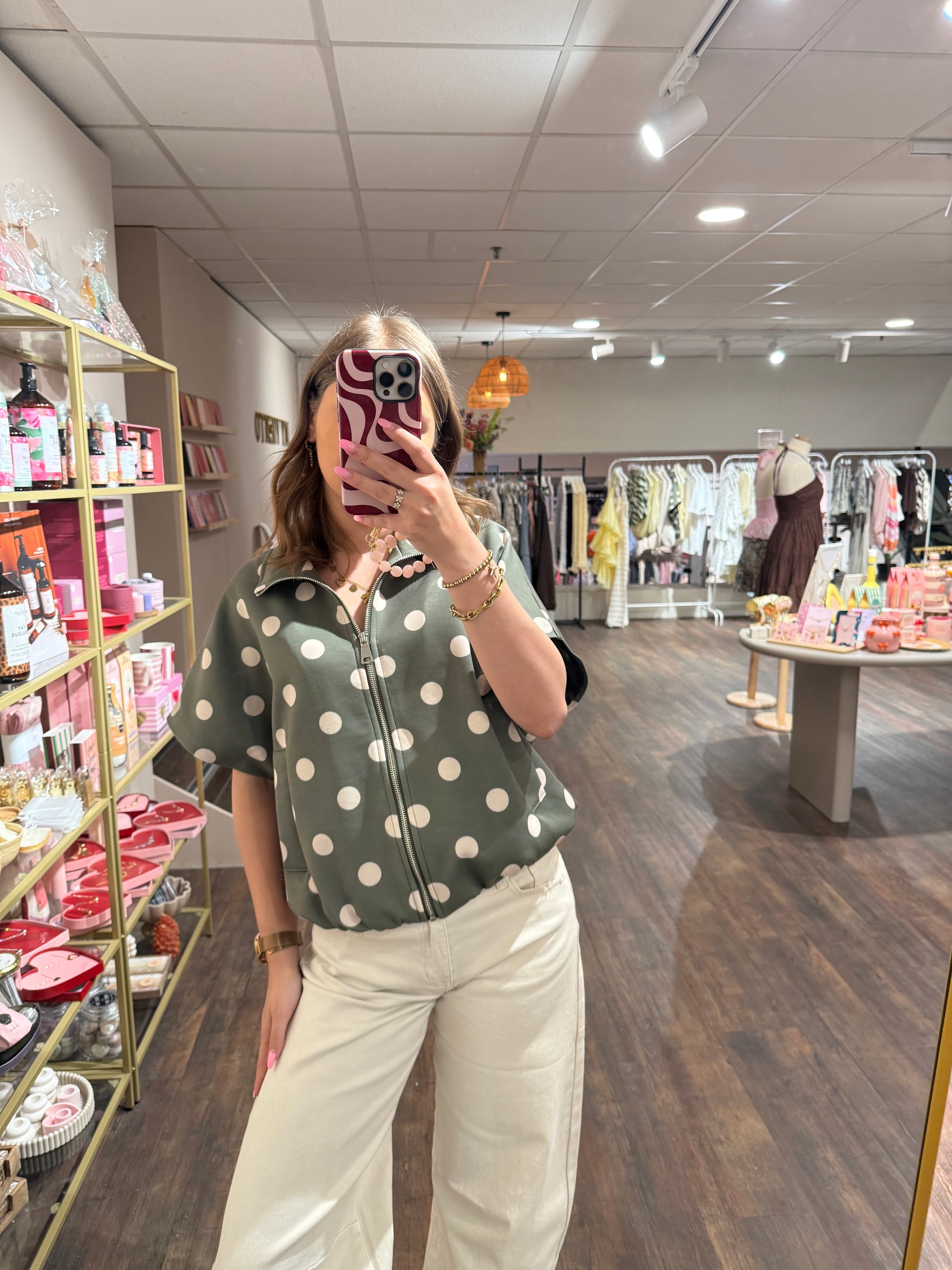 Dames vest met korte mouwen en polkadot print