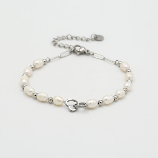 Parel met hartjes armband zilver