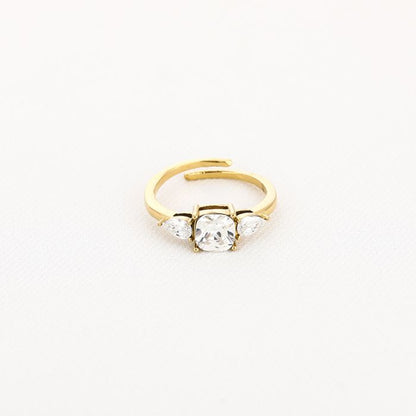 Drie zirkonia steentjes ring goud