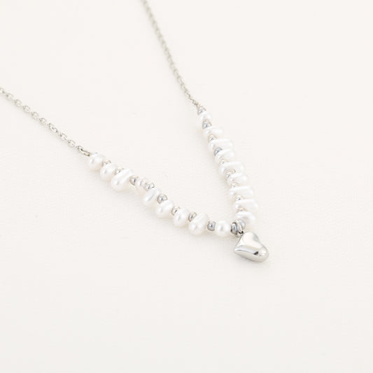 Parels en hartje ketting zilver