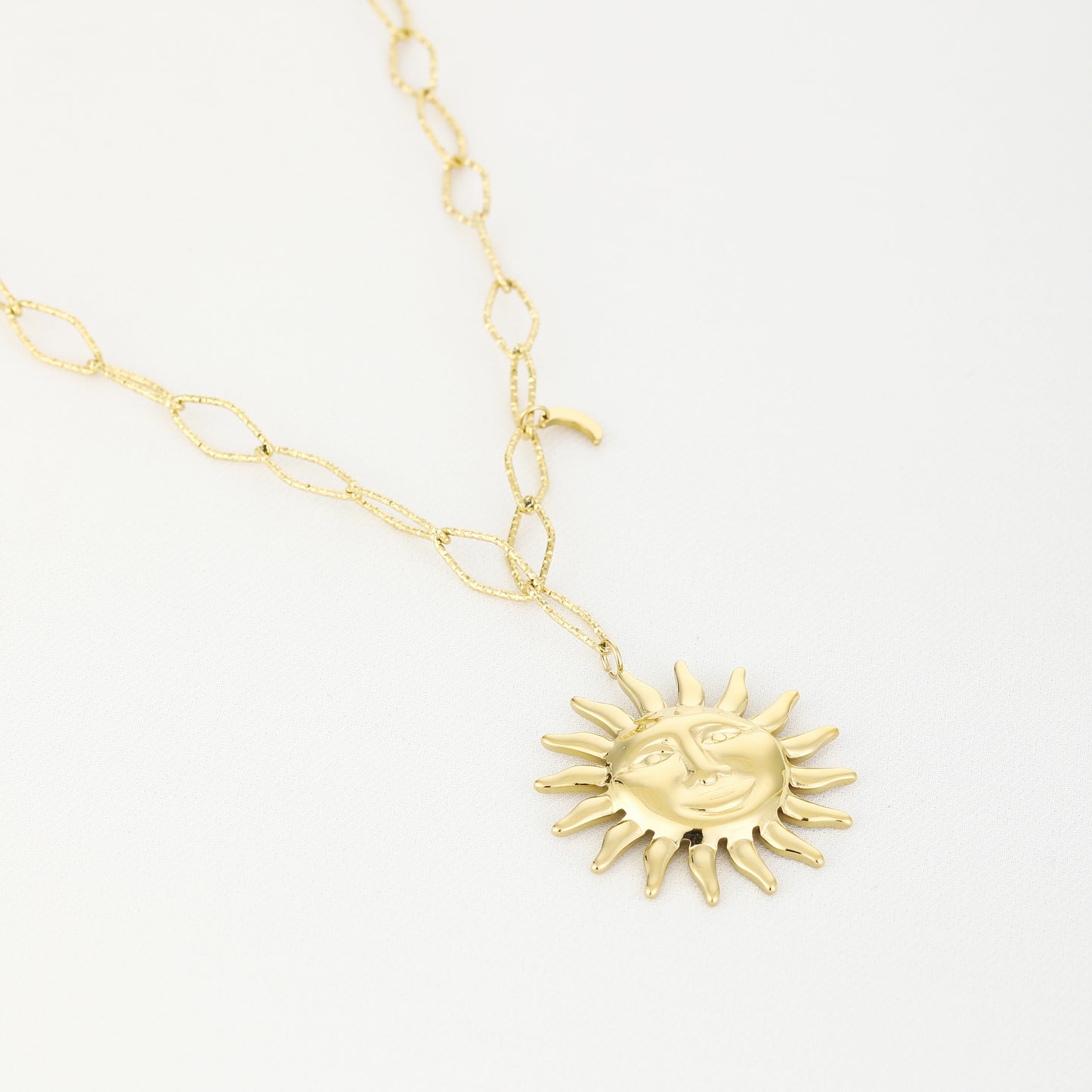 Lange zon ketting goud