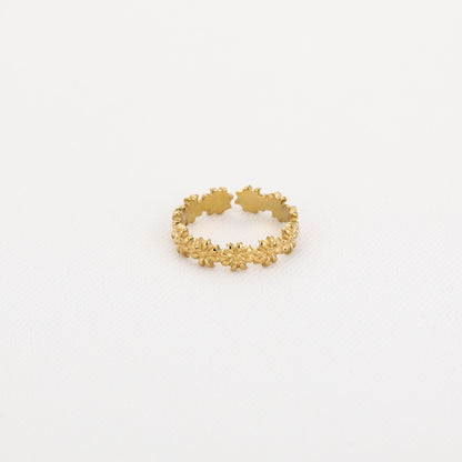 Kleine bloemetjes ring goud