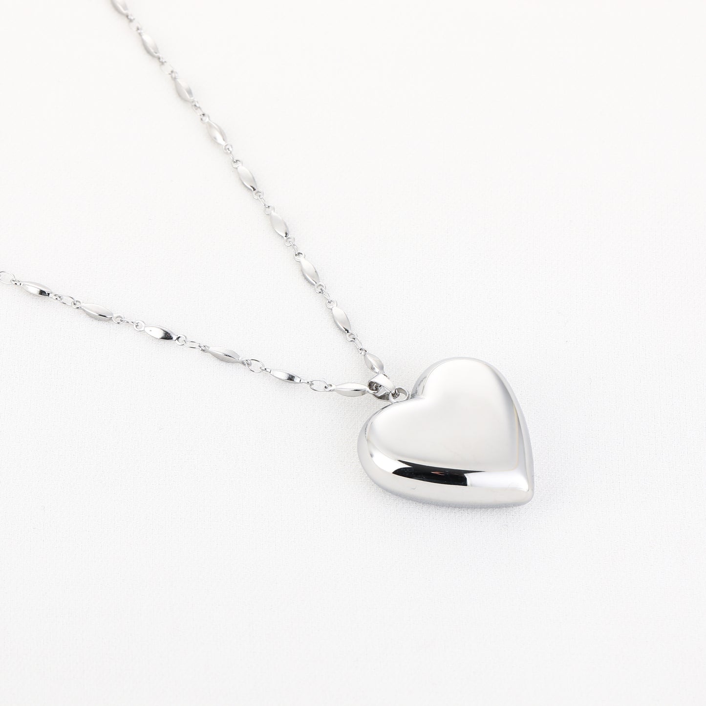Lange ketting zilver met groot hart