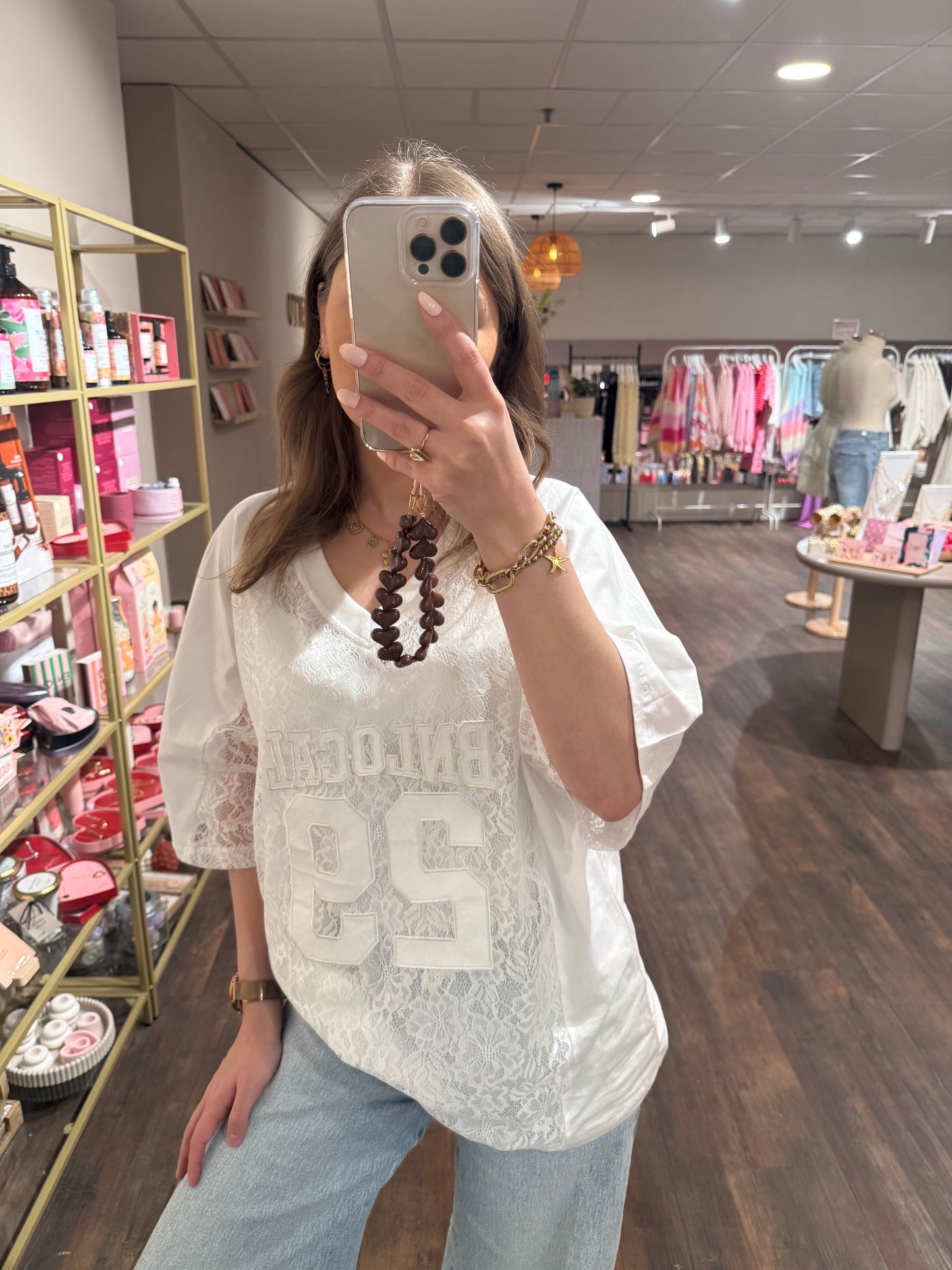Witte jersey top met sporty chic uitstraling.