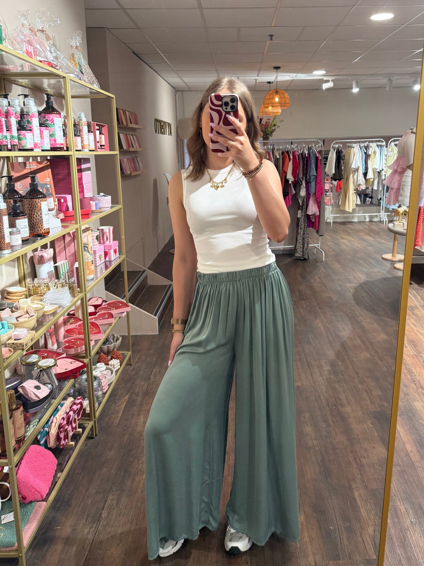 Khaki groene flowy pantalon voor dames 