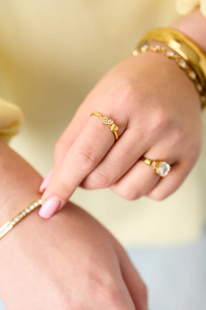 Kleine hartjes ring goud