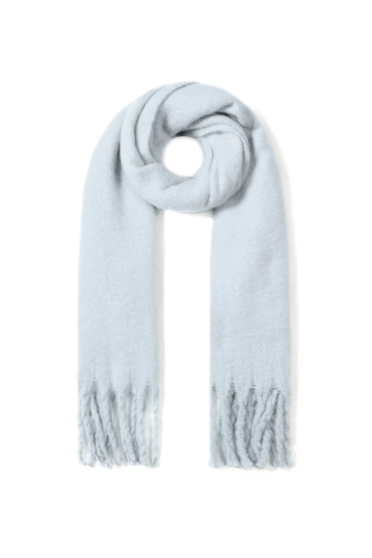 Kleurrijke wintersjaal babyblauw