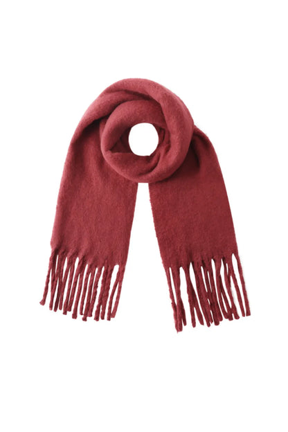 Kleurrijke wintersjaal karmozijnrood