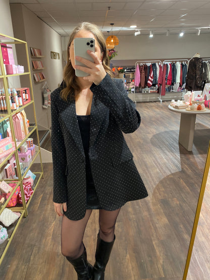 Dames lange blazer in zwart met glitterende strass details.