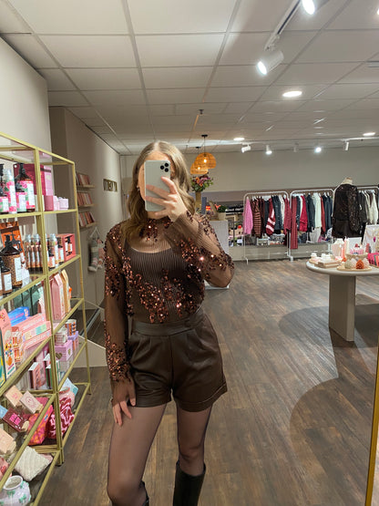 Dames top in bruine mesh met pailletten, perfect voor party outfits.