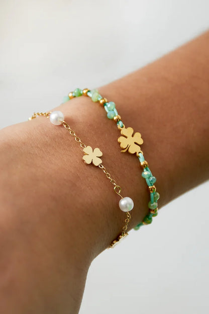 Parel en klaver armband zilver
