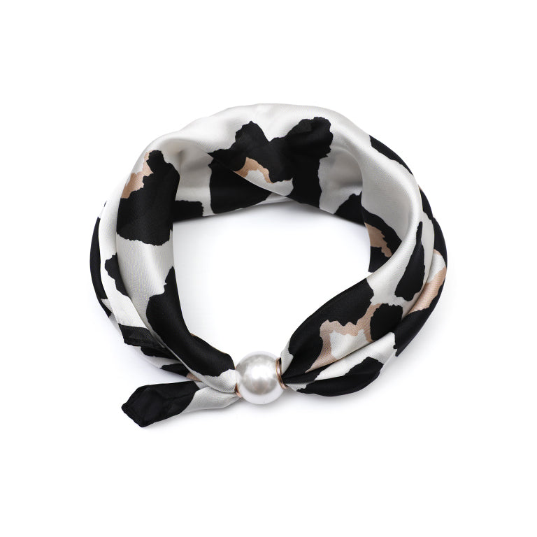 Zomersjaal leopard parel magneetsluiting