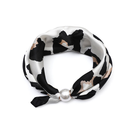 Zomersjaal leopard parel magneetsluiting