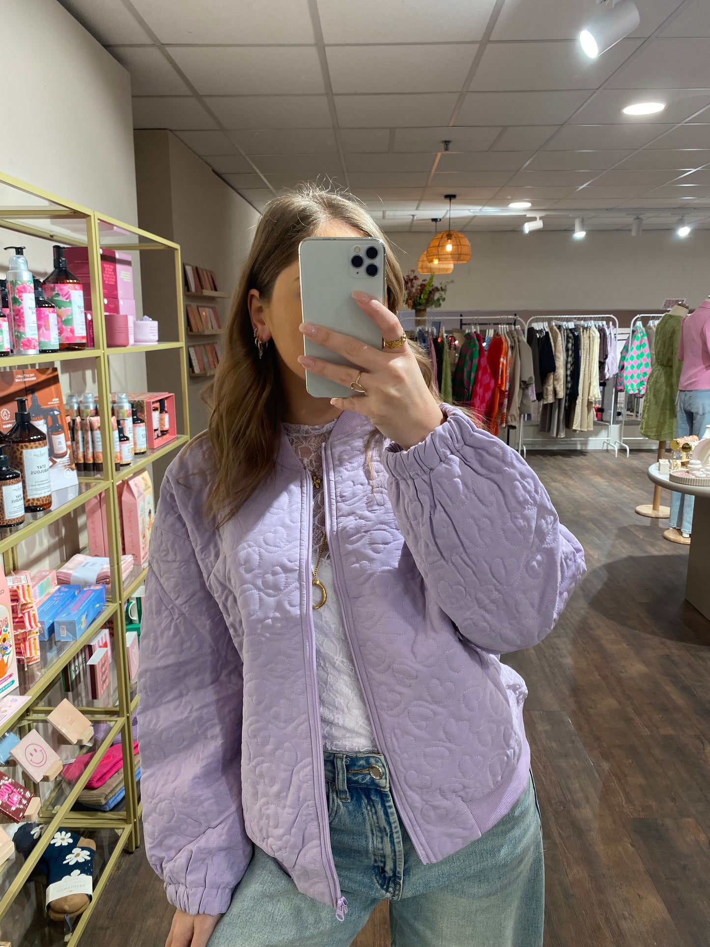 Casual bomber perfect voor dagelijks gebruik.